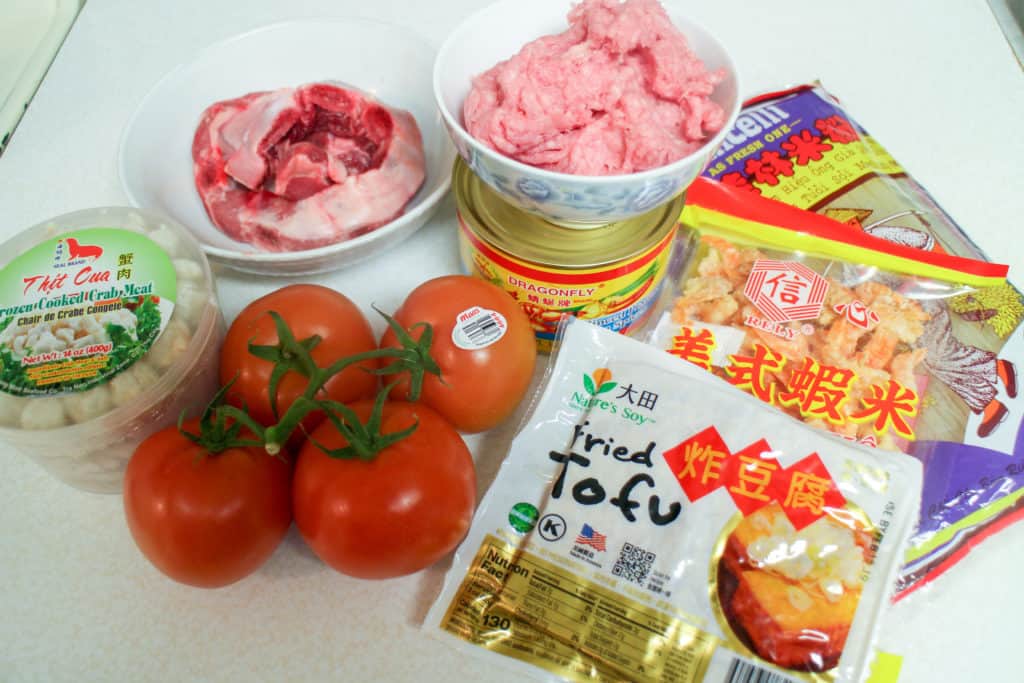 Bún Riêu ingredients