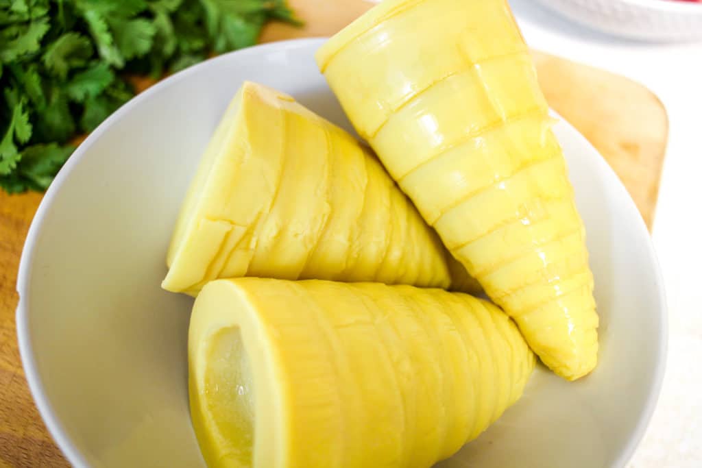 fresh bamboo shoots in a bowl for Măng Xào Thịt Bò