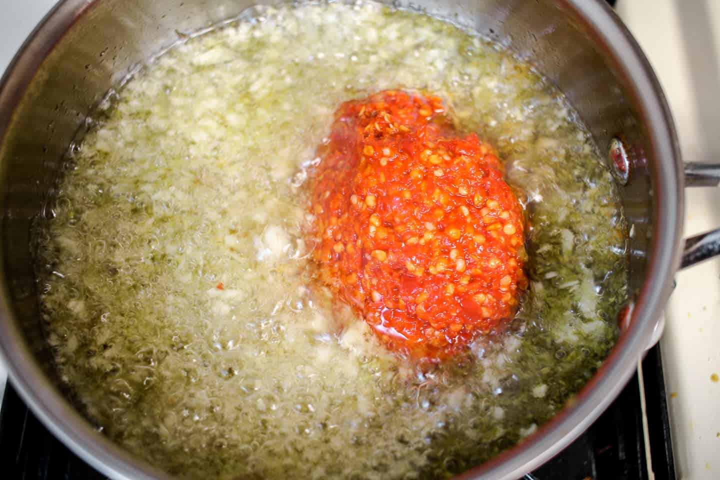 Vietnamese Chile Lemongrass Sate Sauce (Tương Ớt Sa Tế) Bun Bo Bae