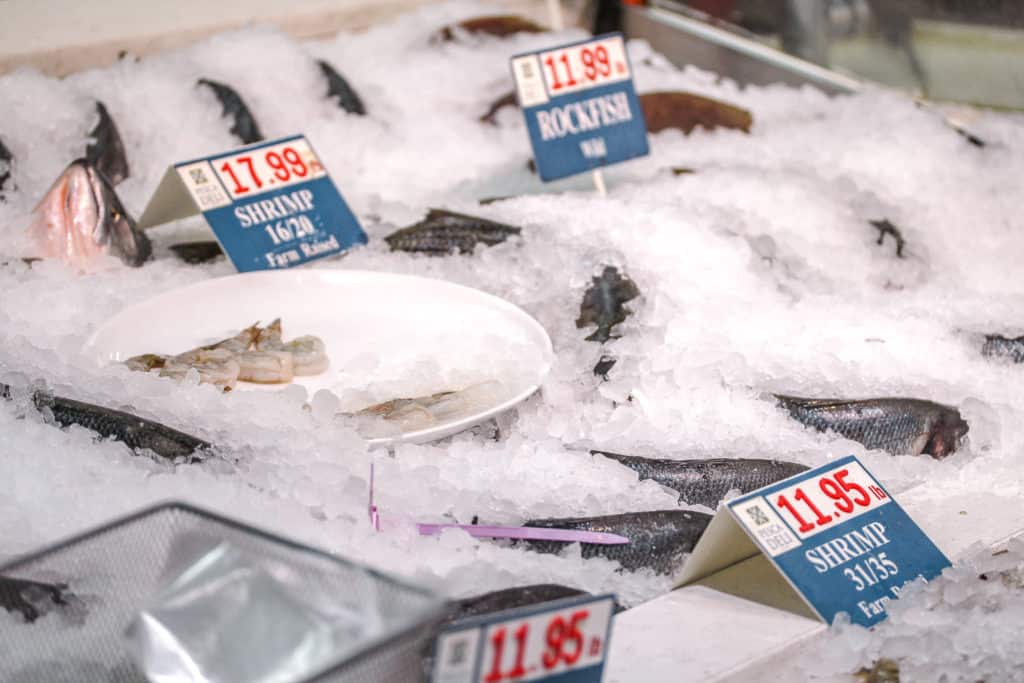 whole fish in ice at a display in pescadeli 