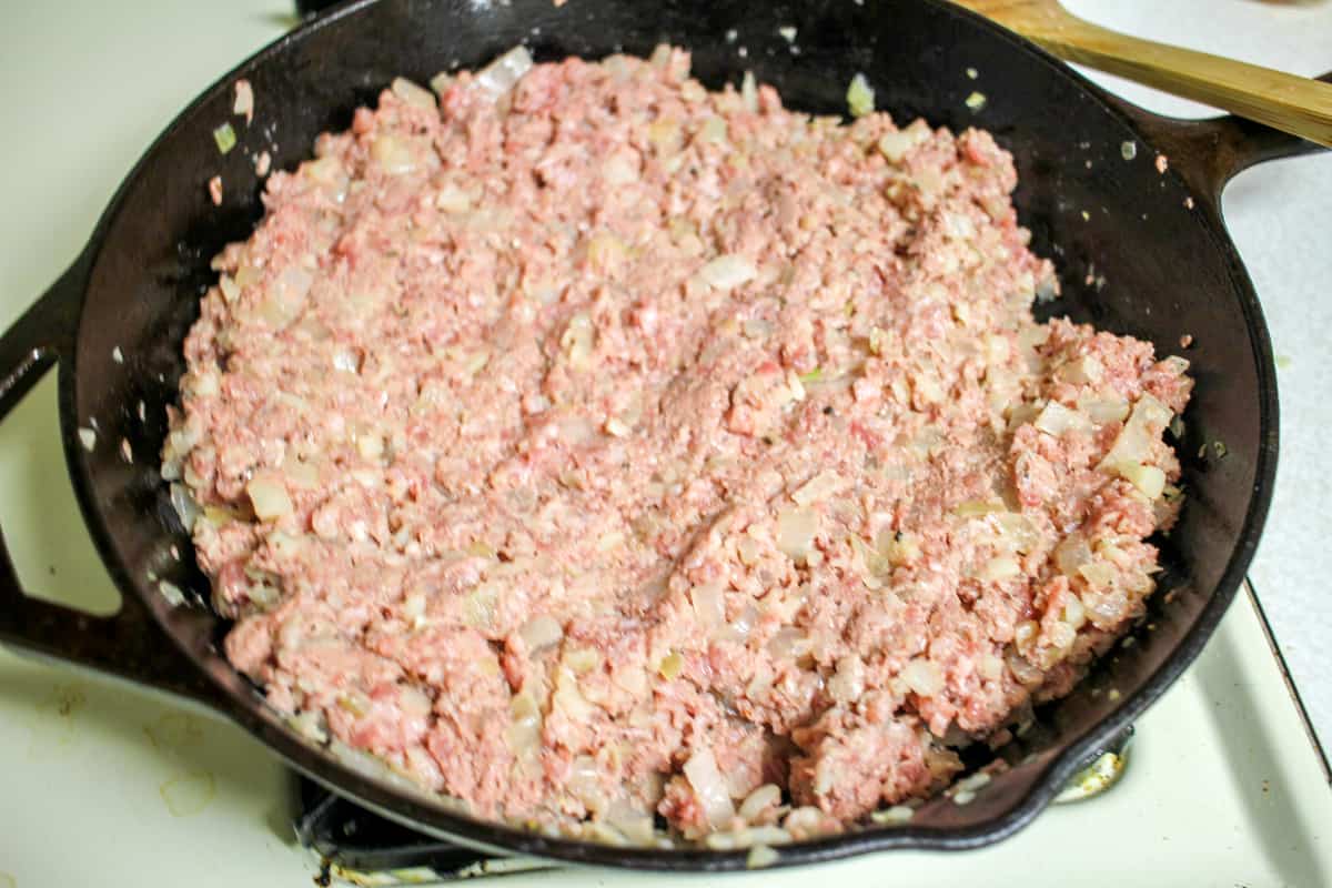 Vietnamese Meat Pies (Pâté Chaud or Bánh Patê Sô) Bun Bo Bae