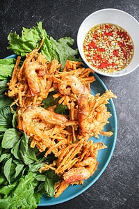 Vietnamese Shrimp and Sweet Potato Fritters (Bánh Tôm Chiên Khoai Lang ...