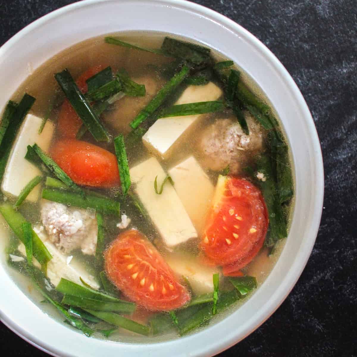 Vietnamese Tofu Soup with Tomato and Chives (Canh hẹ Đậu Hũ Cà Chua